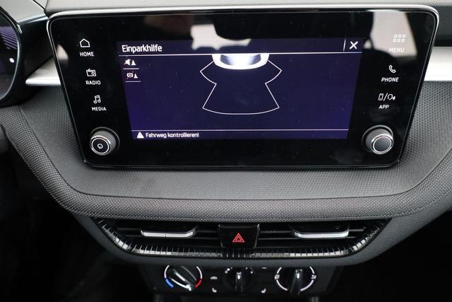 Skoda Fabia Selection 1.0 TSI Selection, Ladeboden, Park, Winterpaket, SmartLink, 4-J Garantie 