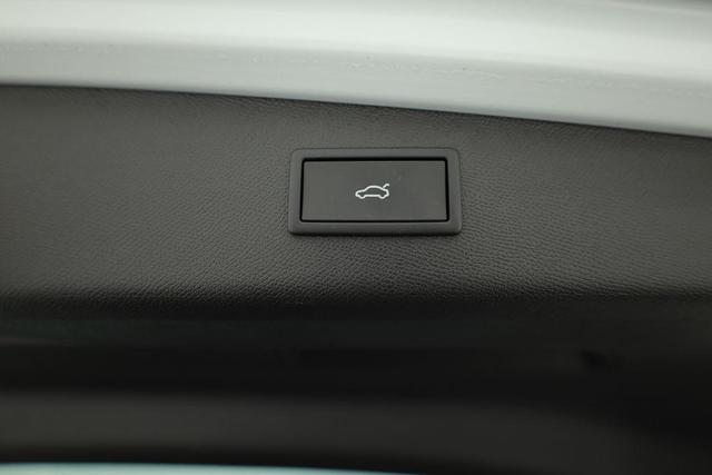 Cupra Leon Sportstourer ST 1.5 eTSI DSG, AHK, Matrix, Side, Kamera, el. Klappe, Winter, 5-J Garantie 