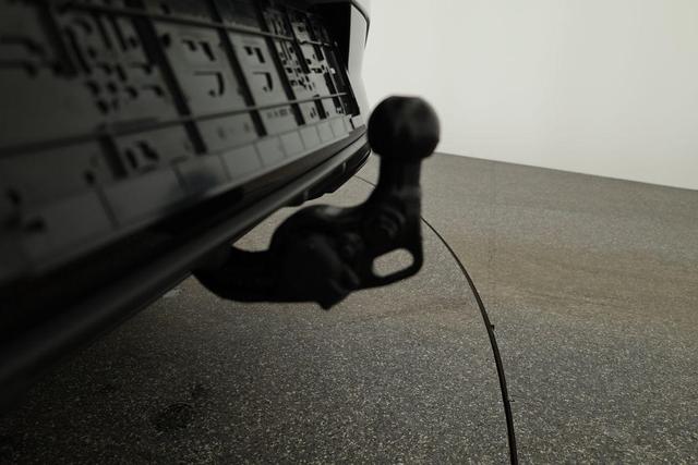 Cupra Leon Sportstourer ST 1.5 eTSI DSG, AHK, Matrix, Side, Kamera, el. Klappe, Winter, 5-J Garantie 