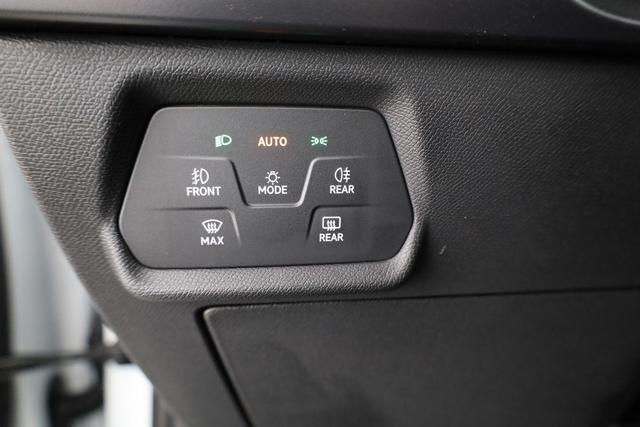 Cupra Leon Sportstourer 1.5 eTSI 110 kW ST DSG, AHK, Navi, Matrix, Side, Kamera, el. Klappe, Winter, 5-J Garantie 