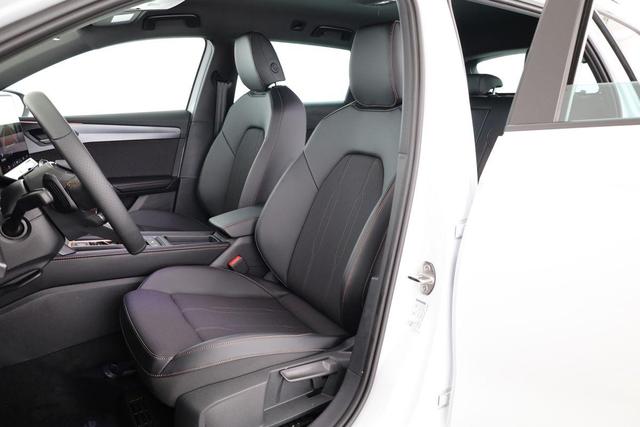 Cupra Leon Sportstourer 1.5 eTSI 110 kW ST DSG, AHK, Navi, Matrix, Side, Kamera, el. Klappe, Winter, 5-J Garantie 