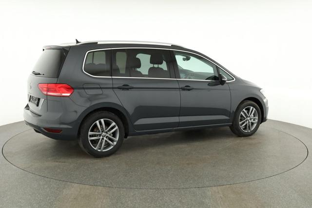Volkswagen Touran Comfortline BMT/Start-Stopp 1.5 TSI DSG Comfortline, 7-Sitzer, AHK, Navi, Kamera, Side, Winter, 3 J.-Garantie 