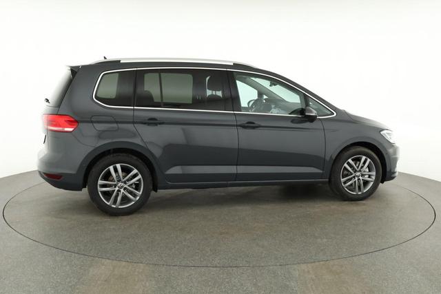 Volkswagen Touran Comfortline BMT/Start-Stopp 1.5 TSI DSG Comfortline, 7-Sitzer, AHK, Navi, Kamera, Side, Winter, 3 J.-Garantie 