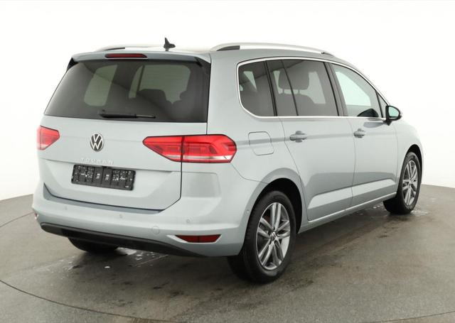 Volkswagen Touran Comfortline BMT/Start-Stopp 1.5 TSI DSG Comfortline, 7-Sitzer, AHK, Navi, Kamera, Side, Winter, 3 J.-Garantie 