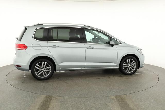 Volkswagen Touran Comfortline BMT/Start-Stopp 1.5 TSI DSG Comfortline, 7-Sitzer, AHK, Navi, Kamera, Side, Winter, 3 J.-Garantie 