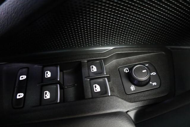 Volkswagen Tayron 1.5 TSI eHybrid 150 kW R-Line Black, Pano, HuD, AHK, AreaView, LED-Plus, Side, Navi, Winter Plus, 5 J.-Garantie 