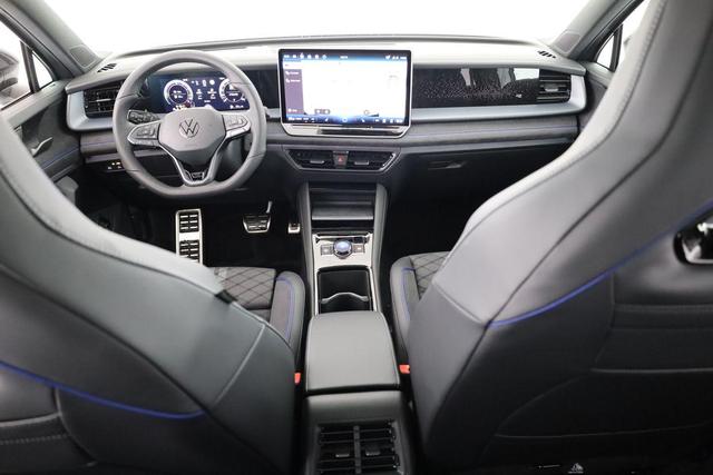 Volkswagen Tayron 1.5 TSI eHybrid 150 kW R-Line Black, Pano, HuD, AHK, AreaView, LED-Plus, Side, Navi, Winter, 5 J.-Garantie 