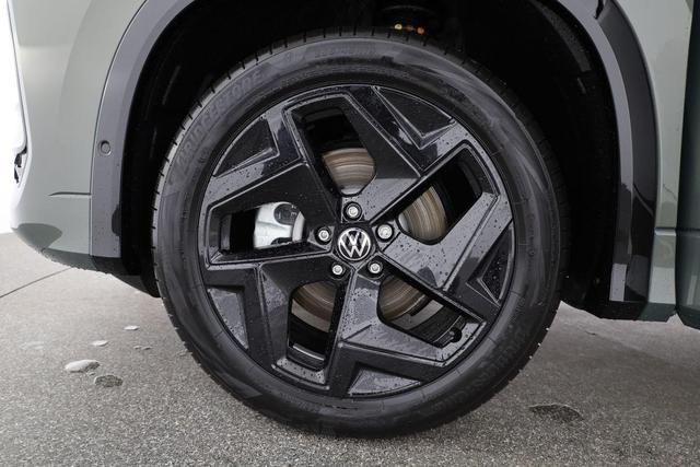 Volkswagen Tayron 1.5 TSI eHybrid 150 kW R-Line Black, HuD, AHK, AreaView, LED-Plus, Side, Navi, Winter, 5 J.-Garantie 