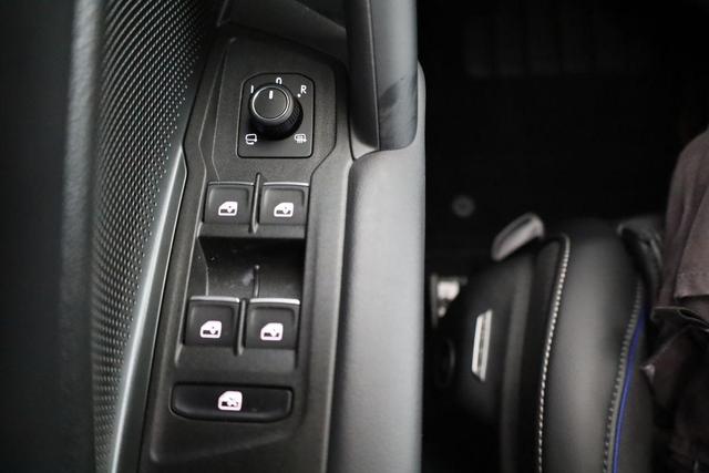 Volkswagen Tiguan 2.0 TDI 142 kW 4Motion R-Line DSG 4M Black Style, AHK. Navi, AreaView, Side, Winter, el. Klappe 