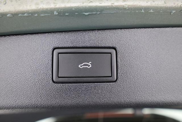 Volkswagen Tiguan 2.0 TDI 142 kW 4Motion R-Line DSG 4M Black Style, AHK. Navi, AreaView, Side, Winter, el. Klappe 