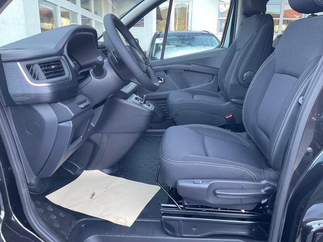 Renault Trafic Combi Grand Evolution dCi 170 AT, AHK, Navi, Side, LED, Winter, 17-Zoll 