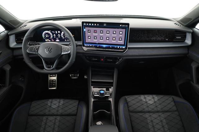 Volkswagen Tayron 1.5 TSI eHybrid 150 kW R-Line Black, Pano, HuD, AHK, AreaView, LED-Plus, Side, Navi, Winter Plus, 5 J.-Garantie 