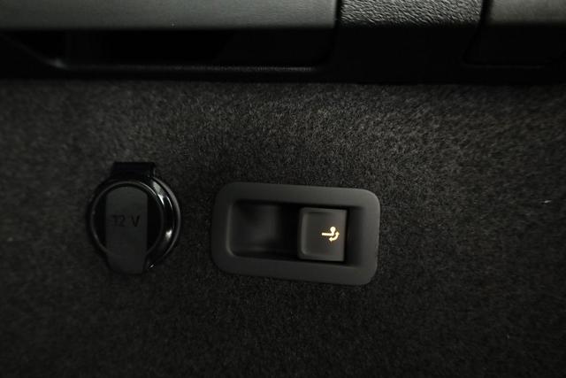 Volkswagen Tayron 1.5 TSI eHybrid 150 kW R-Line Black, Pano, HuD, AHK, AreaView, LED-Plus, Side, Navi, Winter Plus, 5 J.-Garantie 