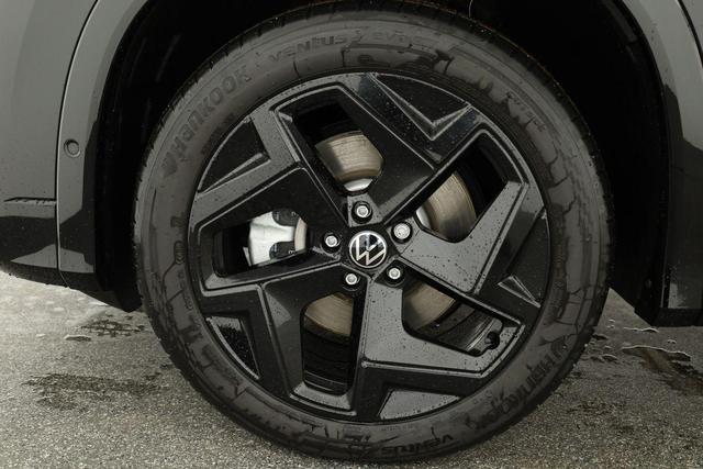 Volkswagen Tayron 1.5 TSI eHybrid 150 kW R-Line Black, Pano, HuD, AHK, AreaView, LED-Plus, Side, Navi, Winter Plus, 5 J.-Garantie 