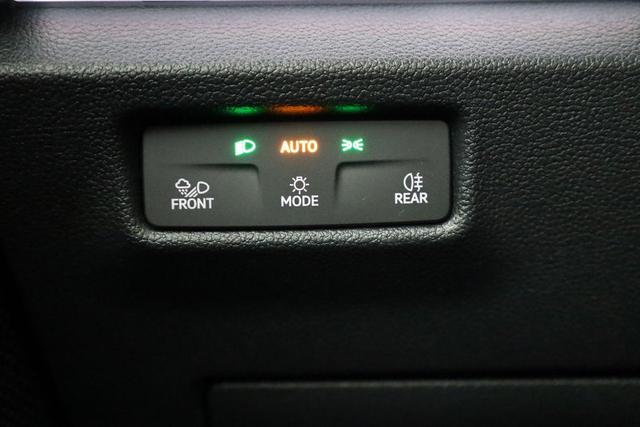 Volkswagen Tayron 1.5 TSI eHybrid 150 kW R-Line Black, Pano, HuD, AHK, AreaView, LED-Plus, Side, Navi, Winter, 5 J.-Garantie 