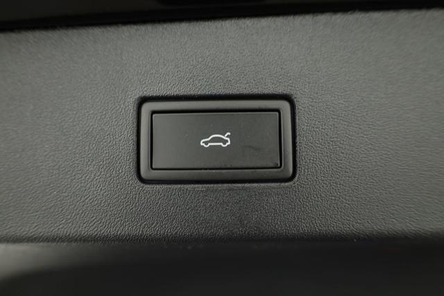 Volkswagen Tayron 1.5 TSI eHybrid 150 kW Life Life, AHK, AreaView, Side, Navi, Winter, 5-J. Garantie 