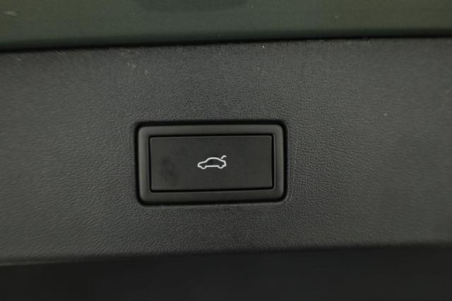 Volkswagen Tayron 1.5 TSI eHybrid 150 kW Life Life, AHK, AreaView, Side, Navi, Winter, 5-J. Garantie 