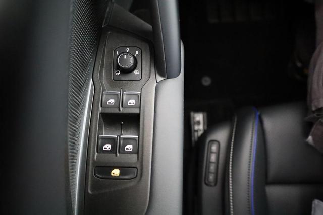 Volkswagen Tiguan 2.0 TDI 142 kW 4Motion R-Line DSG 4 Motion R-LINE, IQ.Light, AHK, Navi, AreaView, LEDER, Side, Winter, 20-Zoll 