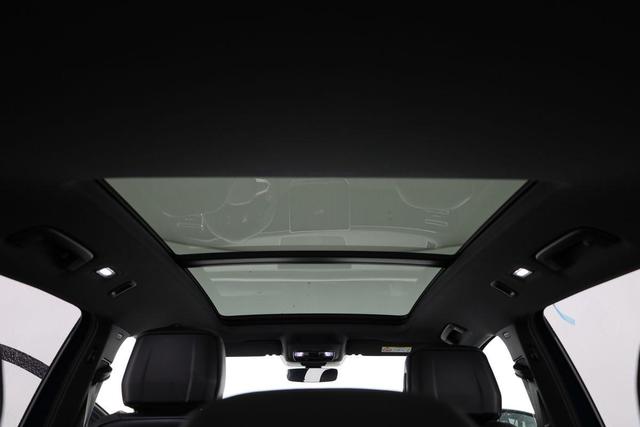 Volkswagen Tiguan 2.0 TDI 142 kW 4Motion R-Line DSG 4 Motion R-LINE, IQ.Light, AHK, Navi, AreaView, LEDER, Side, Winter, 20-Zoll 