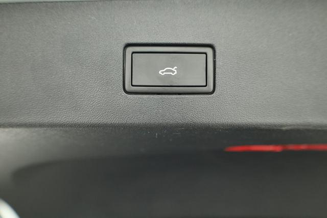 Volkswagen Tayron 1.5 eHybrid R-LINE Black, Pano, HuD, AHK, AreaView, LED-Plus, Side, Navi, Winter, 5 J.-Garantie 