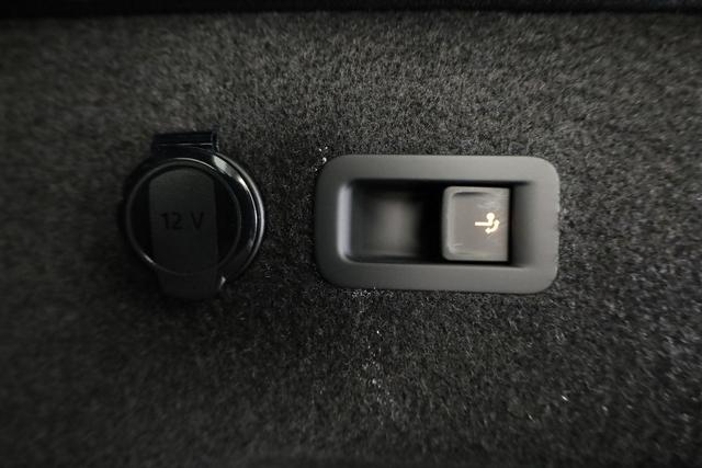 Volkswagen Tayron 1.5 eHybrid R-LINE Black, Pano, HuD, AHK, AreaView, LED-Plus, Side, Navi, Winter, 5 J.-Garantie 