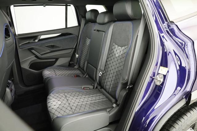 Volkswagen Tayron 1.5 TSI eHybrid 150 kW R-Line Black, Pano, HuD, AHK, AreaView, LED-Plus, Side, Navi, Winter, 5 J.-Garantie 