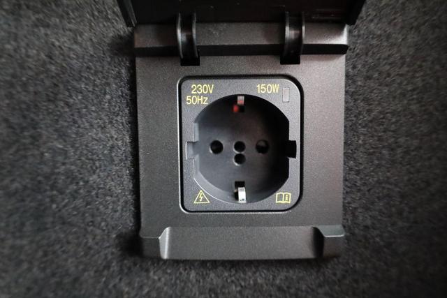 Volkswagen Tayron 1.5 TSI eHybrid 150 kW R-Line Black, Pano, HuD, AHK, AreaView, LED-Plus, Side, Navi, Winter, 5 J.-Garantie 