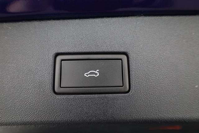 Volkswagen Tayron 1.5 TSI eHybrid 150 kW R-Line Black, Pano, HuD, AHK, AreaView, LED-Plus, Side, Navi, Winter, 5 J.-Garantie 
