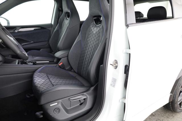 Volkswagen Tiguan 2.0 TSI 195 kW 4Motion R-Line DSG 4M Black Style, Pano, 20-Zoll, IQ.Light, AHK, Navi, Side, AreaView, Winter, sofort 