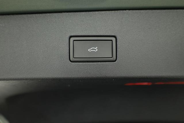 Volkswagen Tayron 1.5 TSI eHybrid 150 kW R-Line Black, Pano, HuD, AHK, AreaView, LED-Plus, Side, Navi, Winter, 5 J.-Garantie 