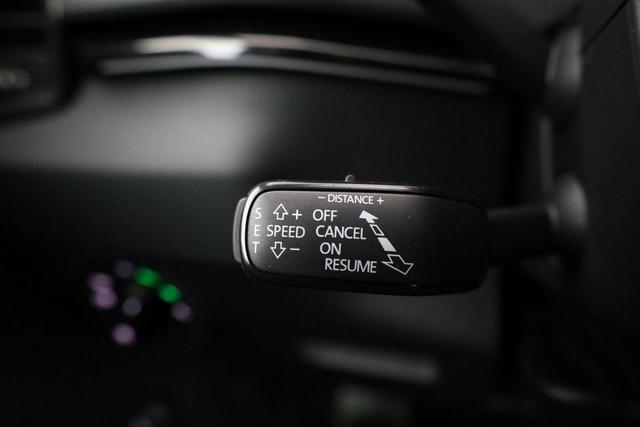 Skoda Karoq Sportline 1.5 TSI DSG Sportline, AHK, Navi, Matrix, Side, el. Klappe, Winter, 5 J.-Garantie, 19-Zoll 