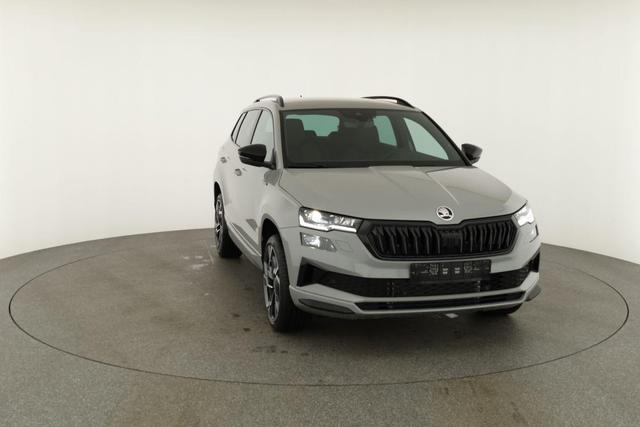 Skoda Karoq Sportline 1.5 TSI DSG Sportline, AHK, Navi, Matrix, Side, el. Klappe, Winter, 5 J.-Garantie, 19-Zoll 
