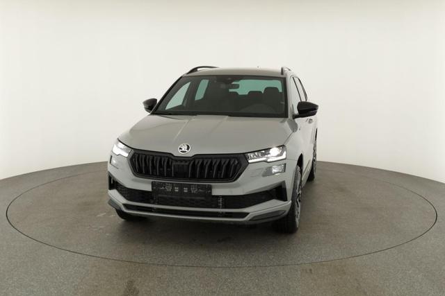 Skoda Karoq Sportline 1.5 TSI DSG Sportline, AHK, Navi, Matrix, Side, el. Klappe, Winter, 5 J.-Garantie, 19-Zoll 