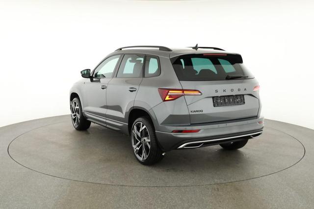 Skoda Karoq Sportline 1.5 TSI DSG Sportline, AHK, Navi, Matrix, Side, el. Klappe, Winter, 5 J.-Garantie, 19-Zoll 