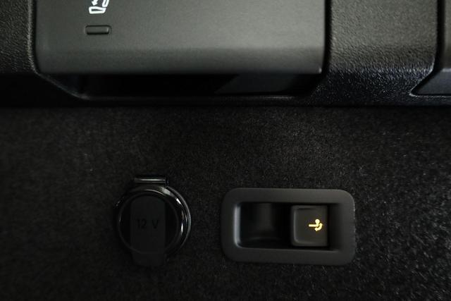 Volkswagen Tayron 1.5 TSI eHybrid 150 kW Life Life, AHK, AreaView, Side, Navi, Winter, 5-J. Garantie 