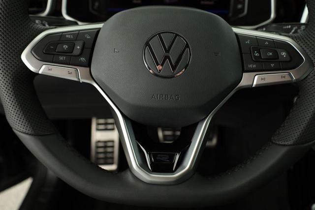 Volkswagen T-Roc R-Line 1.5 TSI DSG R-LINE, Navi, Side, LED, Kamera, Winter 