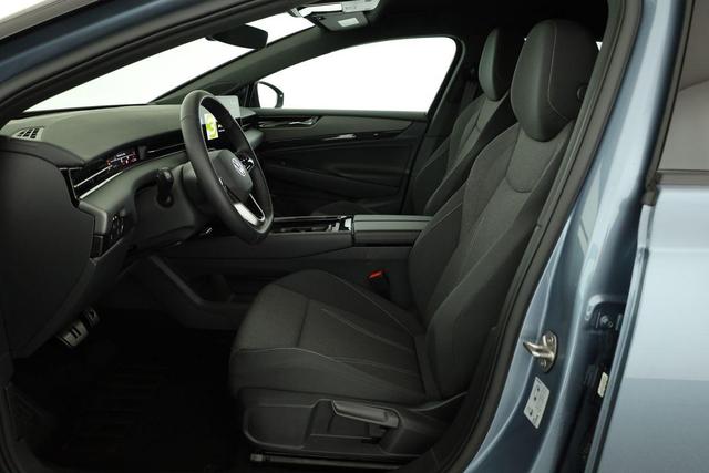 Volkswagen ID.7 Kombi Pro 210 kW Tourer Black Style, HUD, AreaView, Side, Winter, 19-Zoll 