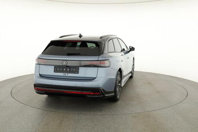 Volkswagen ID.7 Kombi Pro 210 kW Tourer Black Style, HUD, AreaView, Side, Winter, 19-Zoll 