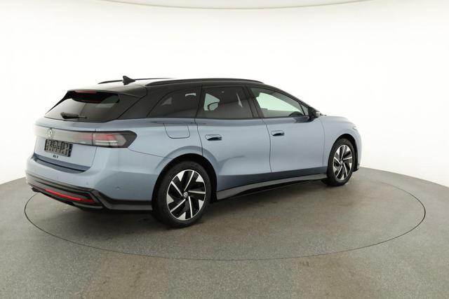 Volkswagen ID.7 Kombi Pro 210 kW Tourer Black Style, HUD, AreaView, Side, Winter, 19-Zoll 