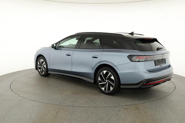 Volkswagen ID.7 Kombi Pro 210 kW Tourer Black Style, HUD, AreaView, Side, Winter, 19-Zoll 