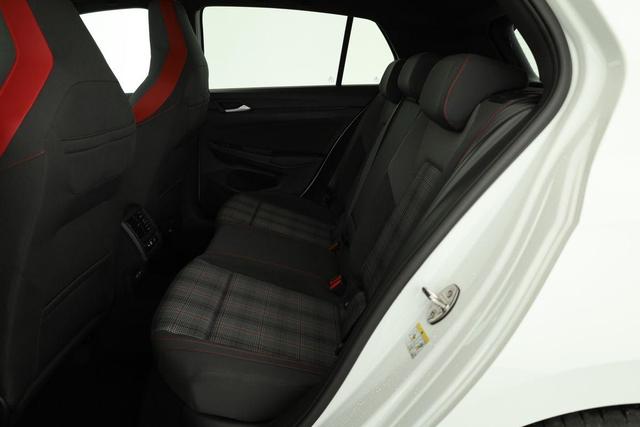 Volkswagen Golf 2.0 TSI 195 kW GTI VIII DSG, Navi, Side, Matrix, Kamera, Winter, 19-Zoll 