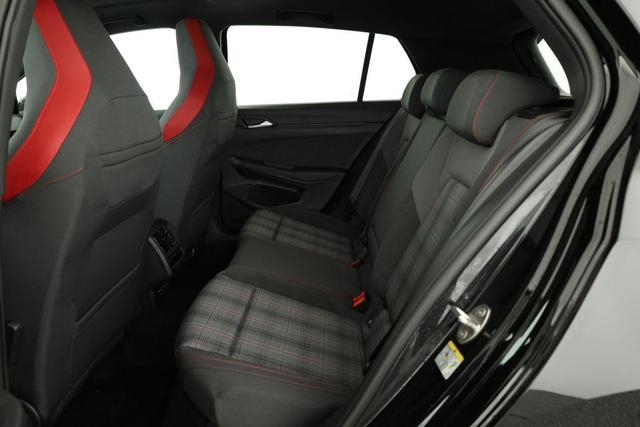 Volkswagen Golf 2.0 TSI 195 kW GTI VIII DSG, Navi, Side, Matrix, Kamera, Winter, 19-Zoll 