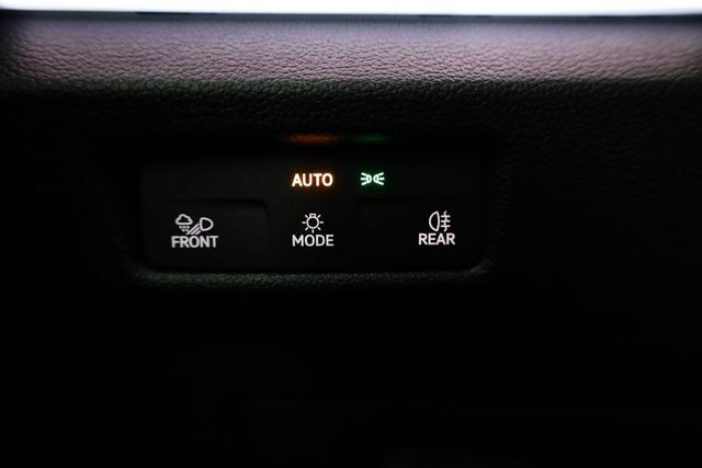 Volkswagen Tiguan 2.0 TDI 142 kW 4Motion R-Line DSG 4M Black, 20-Zoll, Leder, Pano, IQ.Light, AHK, Navi, Side, AreaView, Winter 