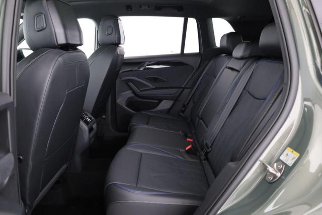 Volkswagen Tiguan 2.0 TDI 142 kW 4Motion R-Line DSG 4M Black, 20-Zoll, Leder, Pano, IQ.Light, AHK, Navi, Side, AreaView, Winter 