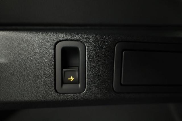 Volkswagen Tiguan 2.0 TDI 142 kW 4Motion R-Line DSG 4M Black, 20-Zoll, Leder, Pano, IQ.Light, AHK, Navi, Side, AreaView, Winter 