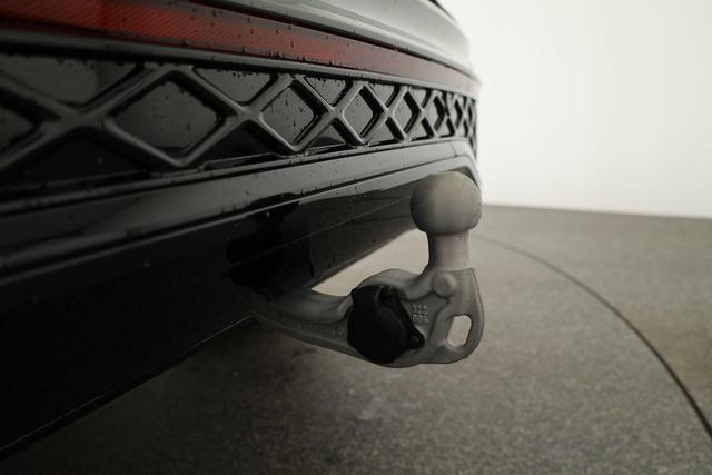 Volkswagen Tiguan 2.0 TDI 142 kW 4Motion R-Line DSG 4M Black, 20-Zoll, Leder, Pano, IQ.Light, AHK, Navi, Side, AreaView, Winter 