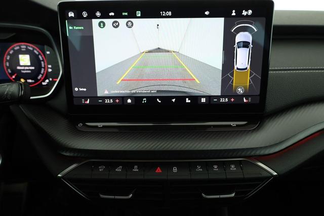 Skoda Octavia Combi 2.0 TSI 150 kW 4x4 Sportline DSG Sportline, AHK, Matrix, Navi, el. Klappe 