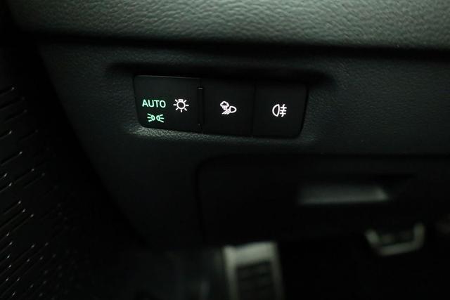 Skoda Octavia Combi 2.0 TSI 150 kW 4x4 Sportline DSG Sportline, AHK, Matrix, Navi, el. Klappe 