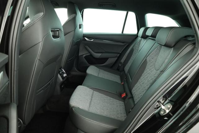 Skoda Octavia Combi 2.0 TSI 150 kW 4x4 Sportline DSG Sportline, AHK, Matrix, Navi, el. Klappe 