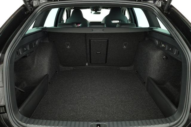 Skoda Octavia Combi 2.0 TSI 150 kW 4x4 Sportline DSG Sportline, AHK, Matrix, Navi, el. Klappe 